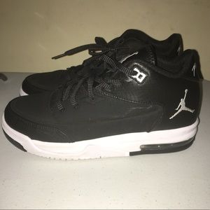 Like New Black Jordan Flight Origin Sz 6